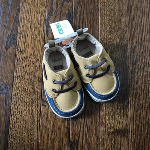 Carter’s Boys 9-12M Brown/ Blue Slip-On Boat Shoes - BRAND NEW W/TAGS!